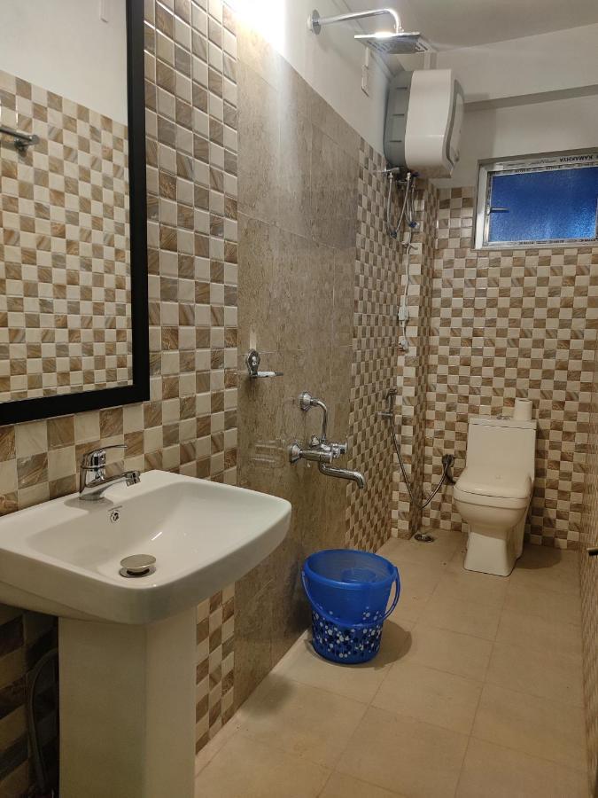 شيلونغ Urban Tavern المظهر الخارجي الصورة